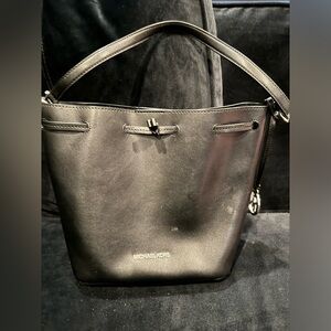 Michael Kors Bucket Bag